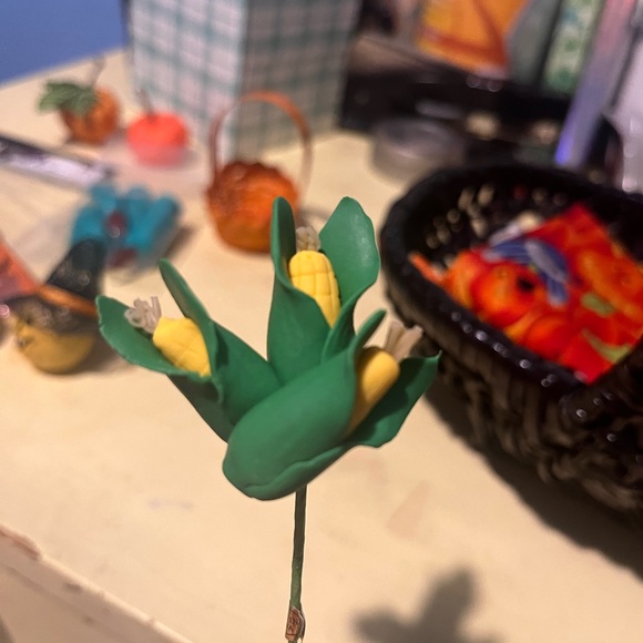 Vintage Halloween Basket craft supplies LOT - Picture 13 of 16